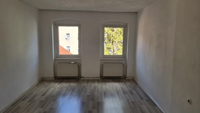 Helle 2,5 Zimmerwohnung mit Einbauküche im Wedding — photo 1